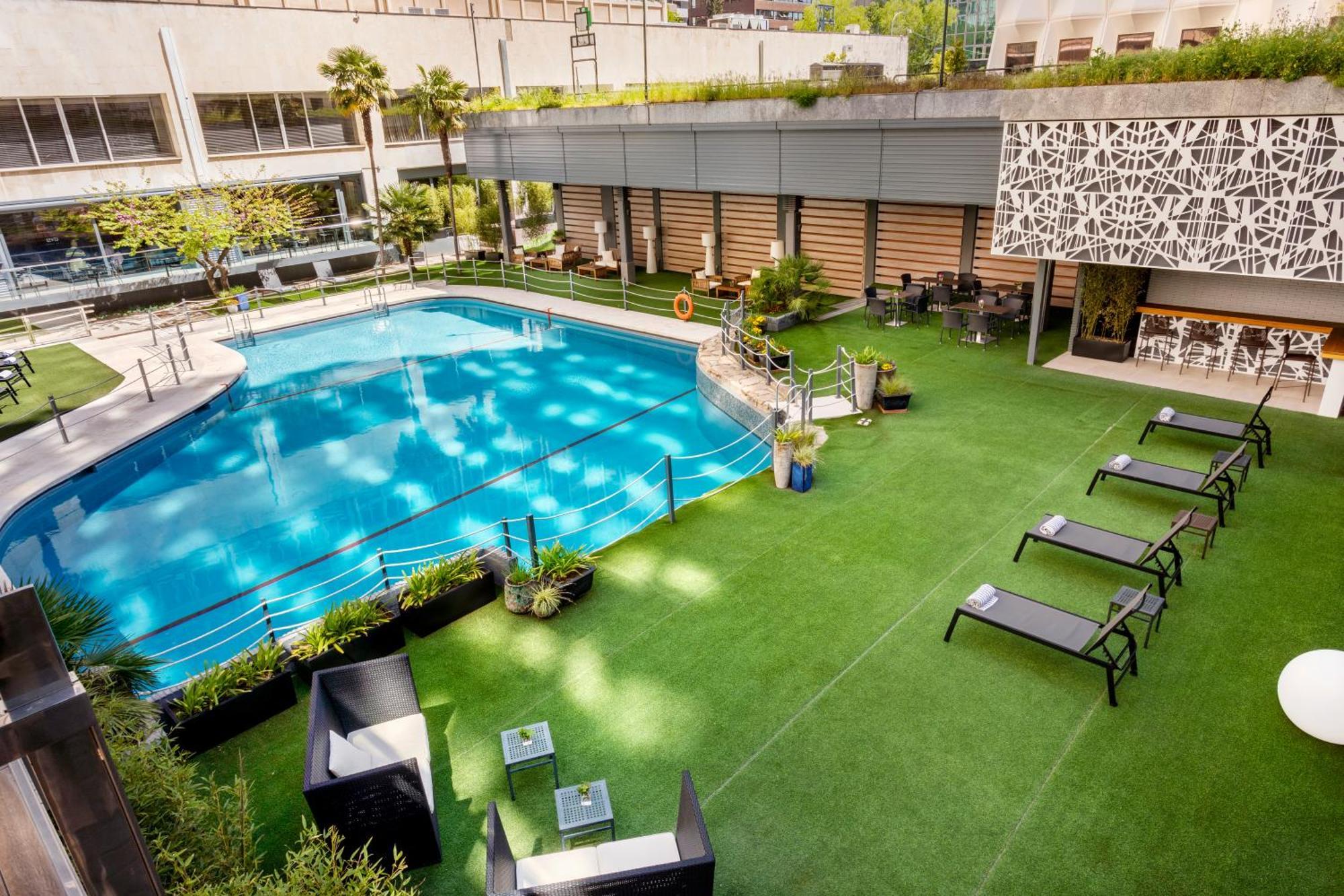 Meliá Castilla Hotel